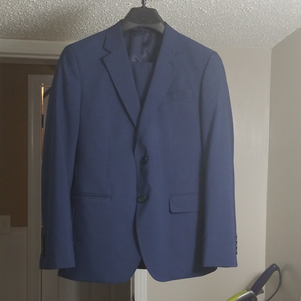 J.ferrar slim suit